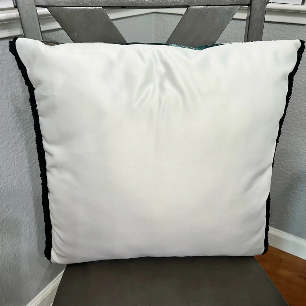 Pier 1 Green and Cream Leaf Pillow
